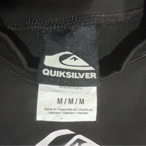 Quiksilver Black Rash Guard - Picture 4 of 5